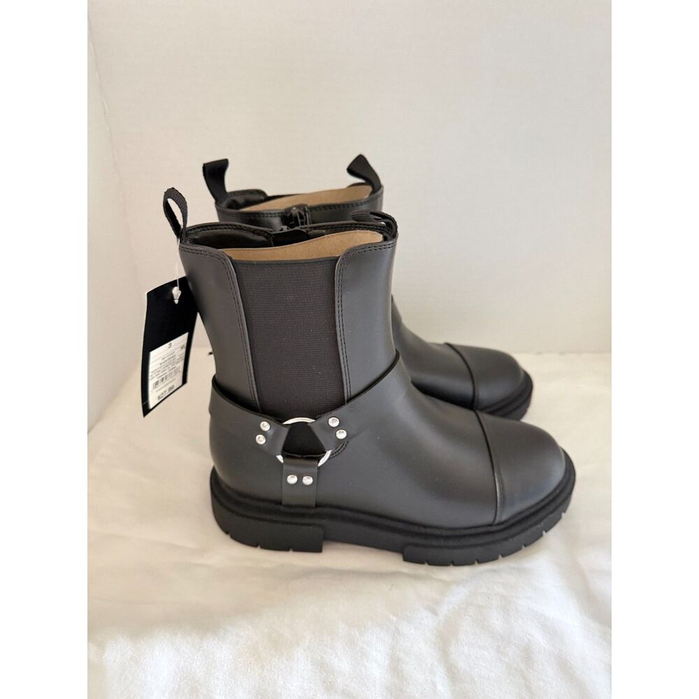 NWT Art Class Kids Crosby Harness Moto Boots Black Size 3